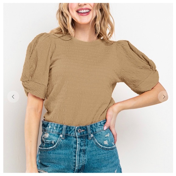 32 Boho Textured Puff Short Sleeve Blouse - Picture 2 of 2